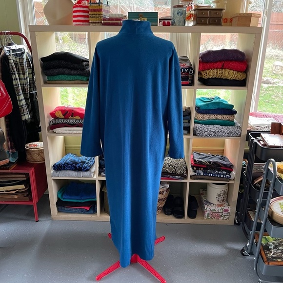 Vintage Nightgown/Robe - Picture 10 of 10